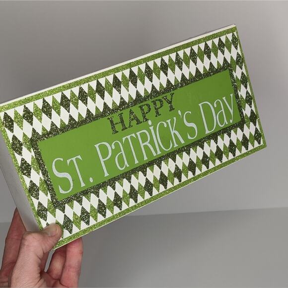 Collections‎ Green Glitter Happy St. Patrick's Day Wooden Tabletop Decor Sign - Picture 2 of 12